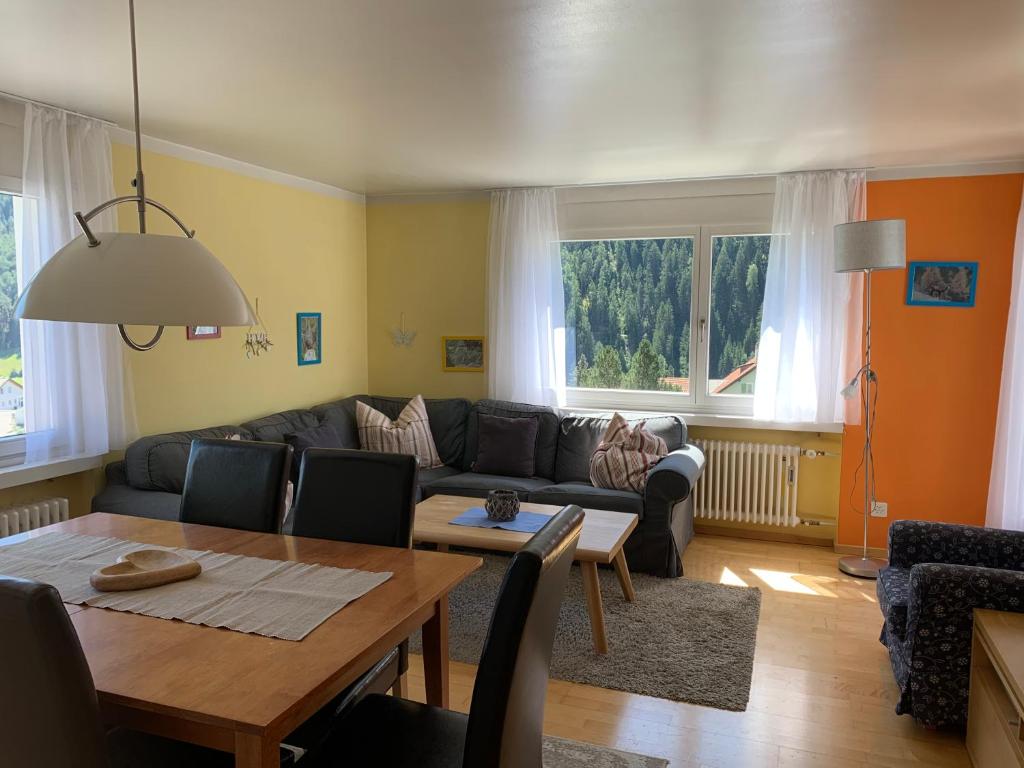 Posezení v ubytování Ferienwohnung Sotcha 8c