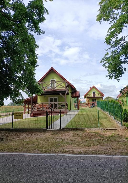Budova, v ktorej sa dovolenkový dom nachádza