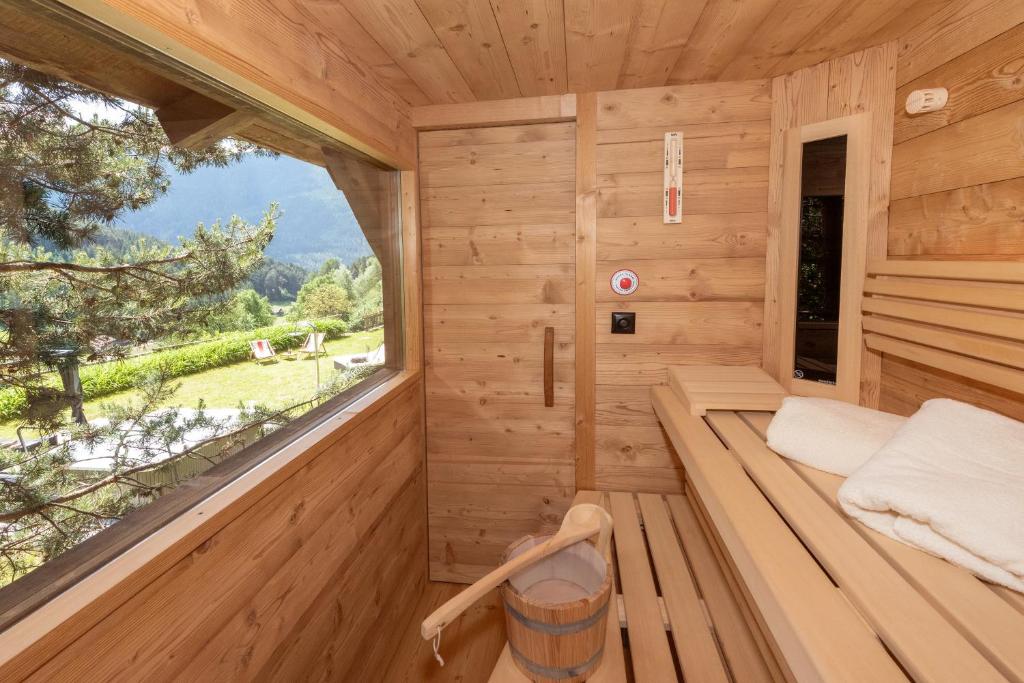 Fotografie z fotogalerie ubytování Villa Vintila with Whirlpool & Sauna v destinaci Vandoies