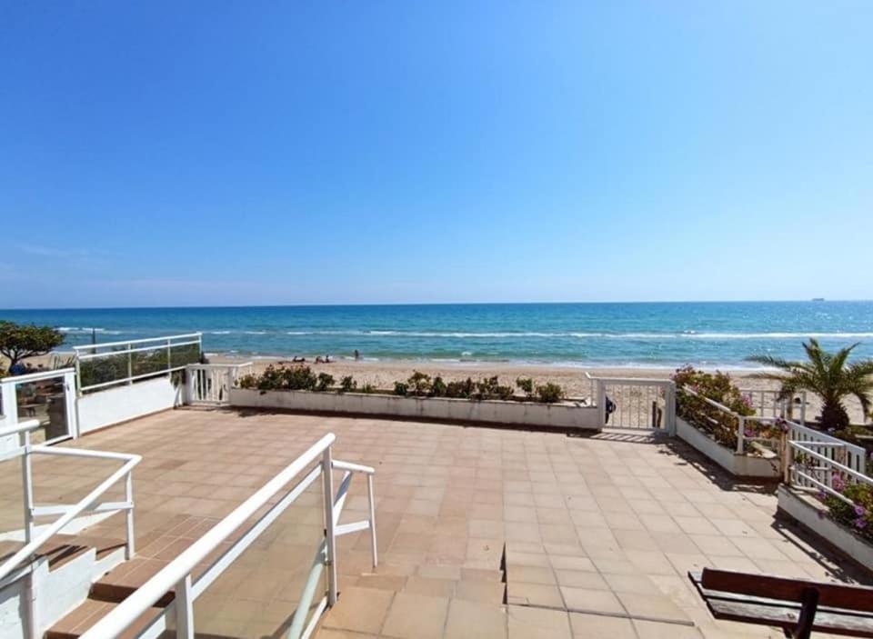 Apartamento PLATJA LLARGA PRIMERA LINEA DE MAR (España Tarragona