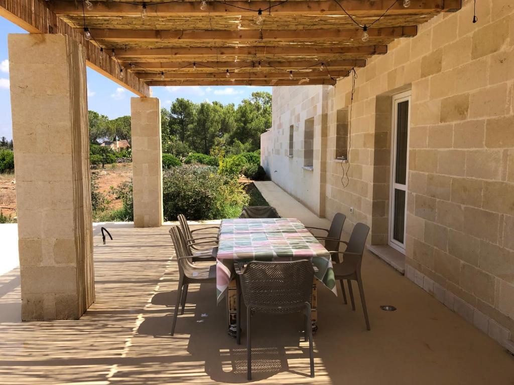 Balkon lub taras w obiekcie FICOMORO FARM