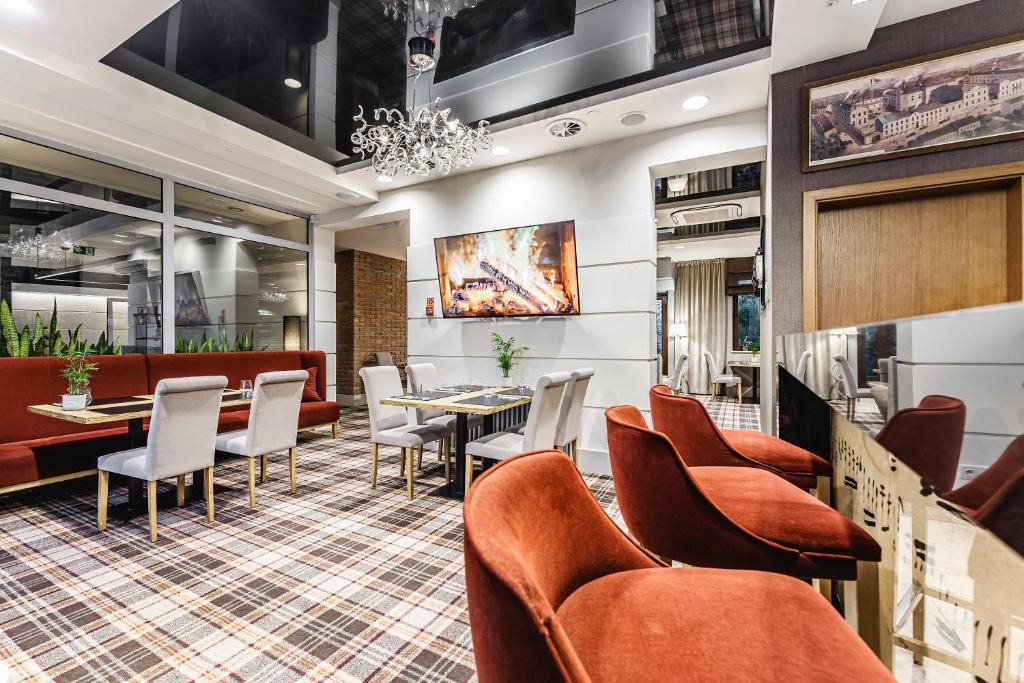 Posedenie v ubytovaní Hotel Wieniawski