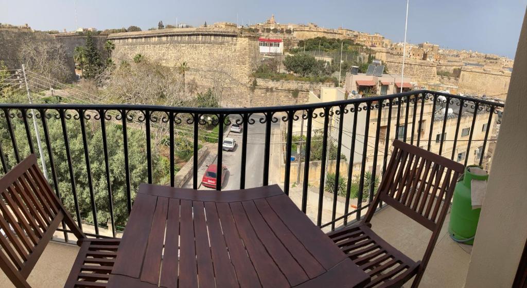 Gallery image of Grand Harbour View Lookout in Kalkara