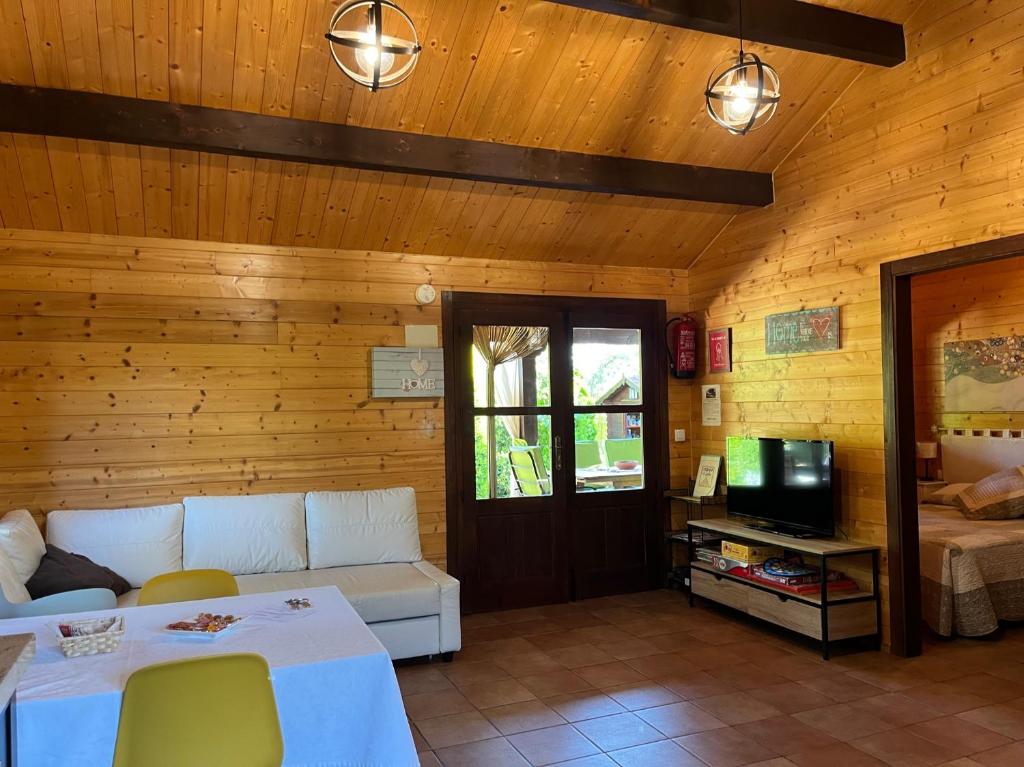 Casa Rural con Encanto CABAÑA EL SALSE - Chalet
