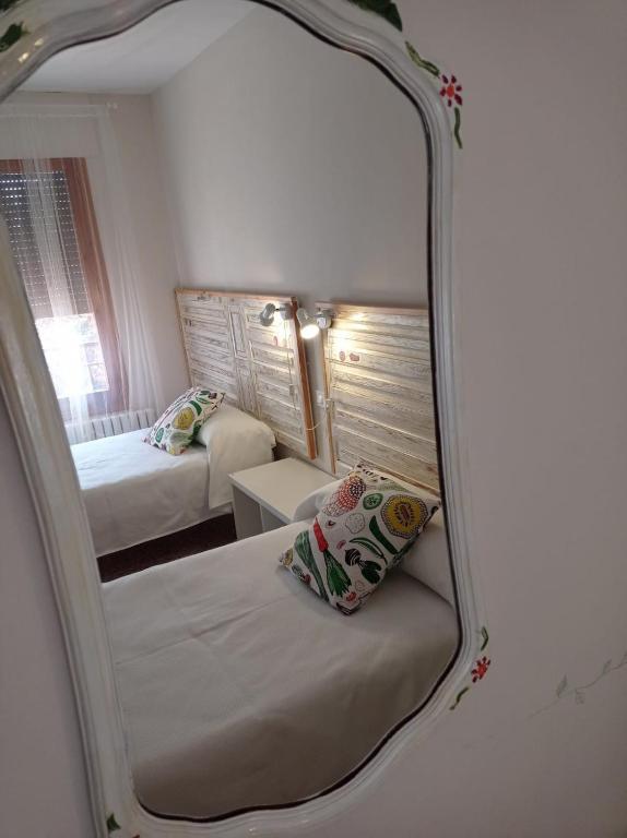A bed or beds in a room at Casa de Antonio MURCHANTE