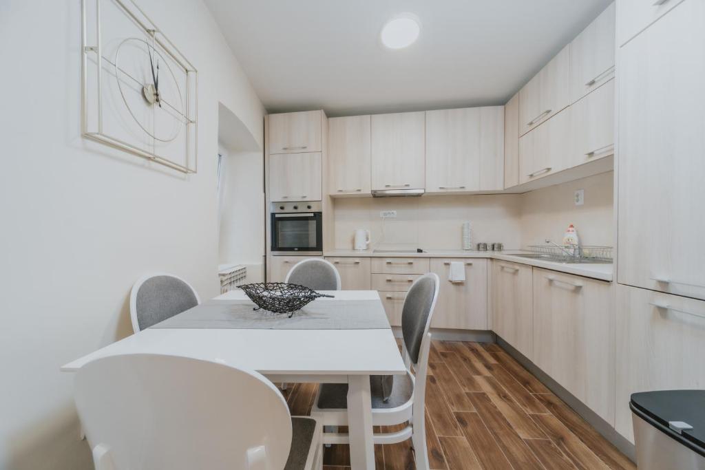 Regina apartments - 7