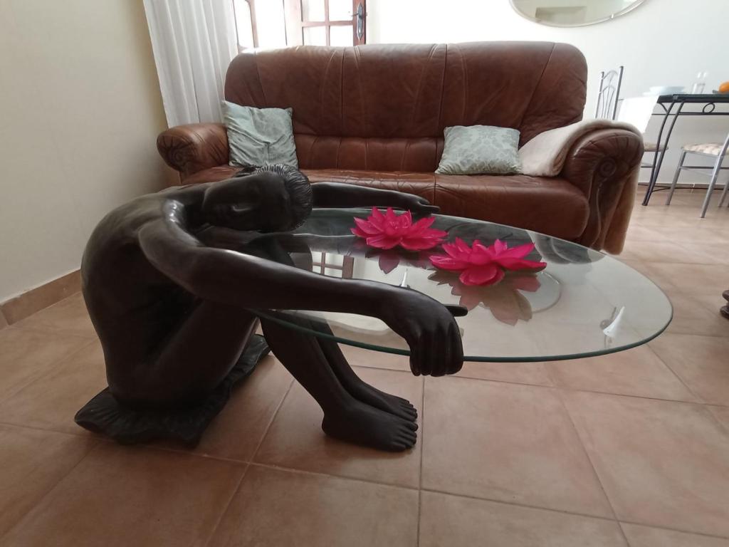 Część wypoczynkowa w obiekcie Home Benitez Pizarra