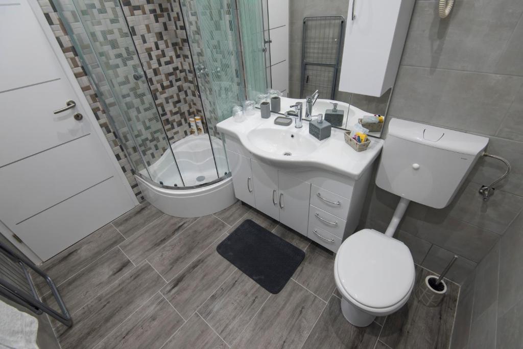 Kúpeľňa v ubytovaní Pleasure Sea View Apartment Zadar