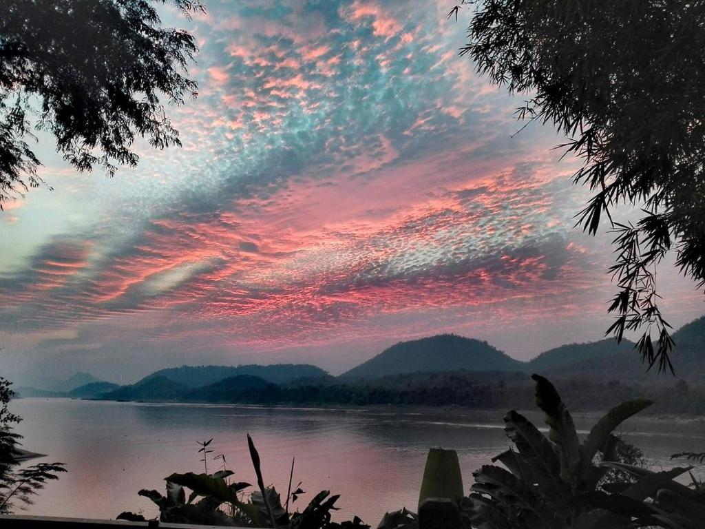 Photo de la galerie de l'établissement On The Mekong Resort, à Luang Prabang