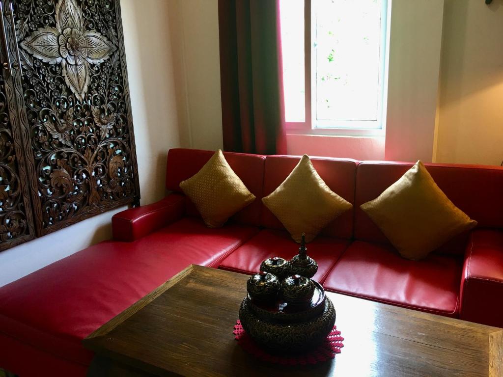 Naraya Homestay - King Room With Spa Bath