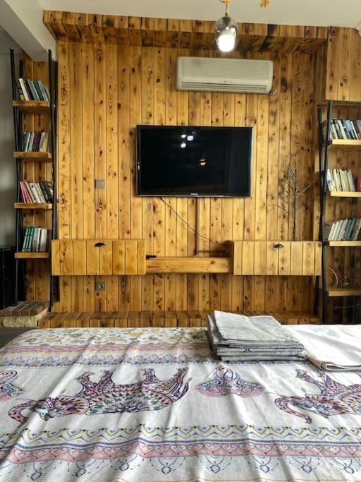 Bosphorus View Apartment with Fireplace