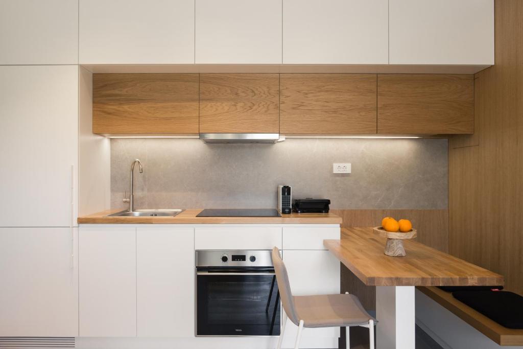 Noemie Luxury Suites - Resim 8