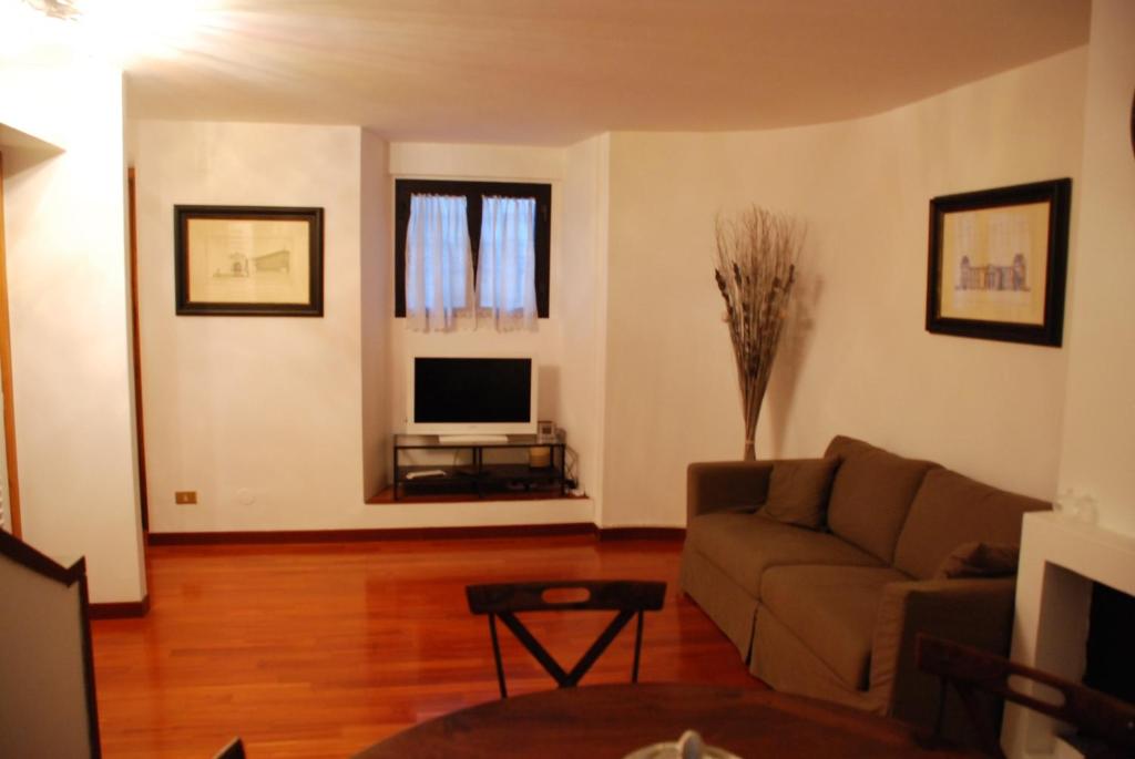 Palazzo Velli - Studio Supérieur Avec Vue De Ruelle - Niveau Fendu