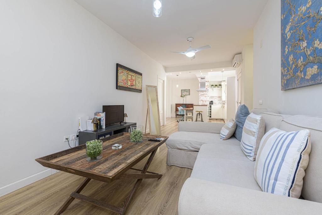 Część wypoczynkowa w obiekcie WintoWinRentals Genial Apartamento, Céntrico y Silencioso
