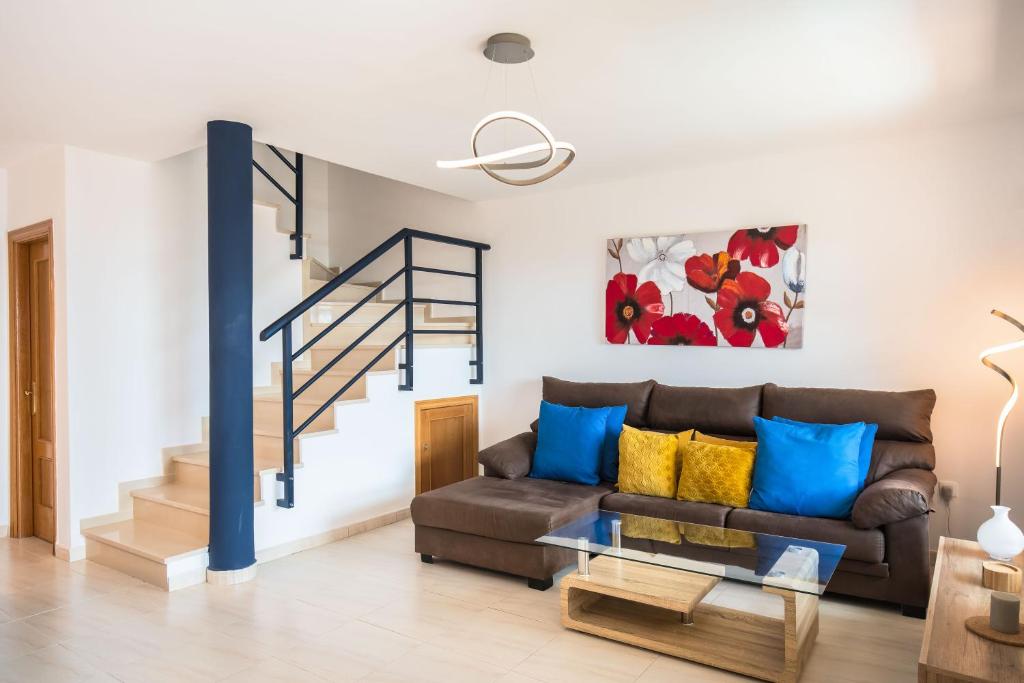 A seating area at Casa Marine