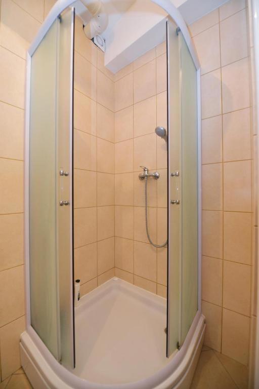 Koupelna v ubytování Hostel Temza