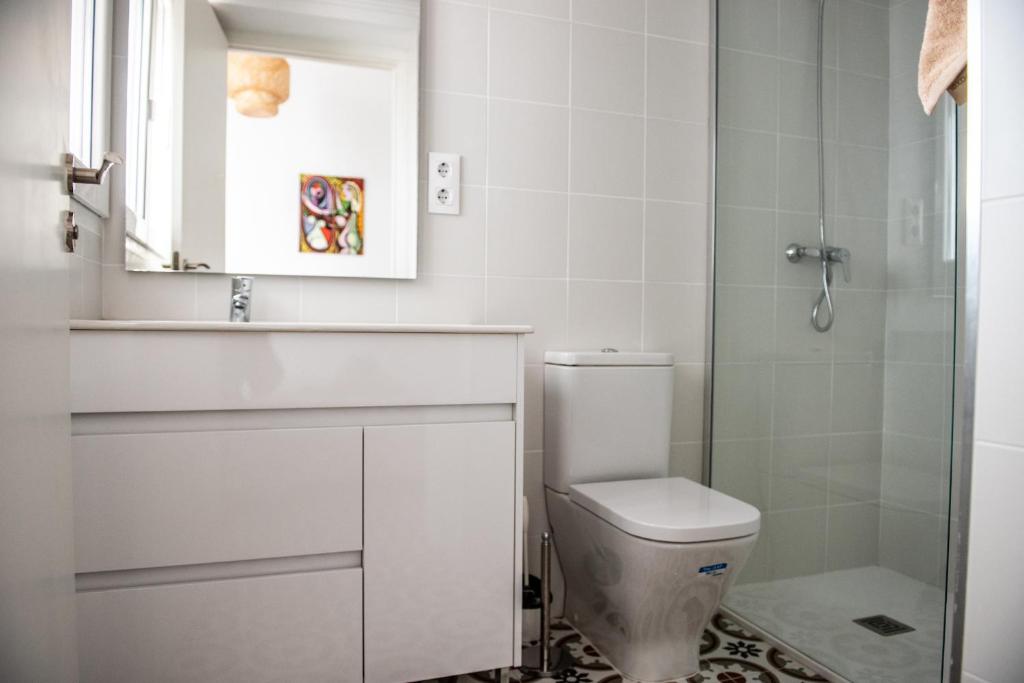Koupelna v ubytování Hauzify I Apartament Can Missé