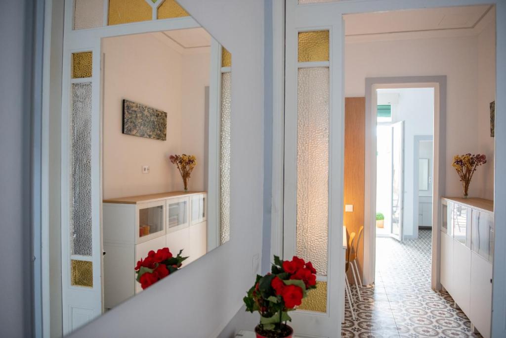 Postel nebo postele na pokoji v ubytování Hauzify I Apartament Can Missé