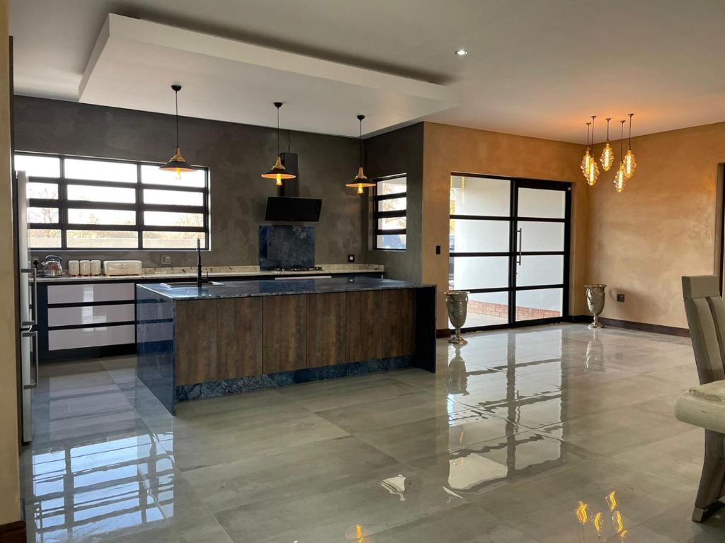 Nhà bếp/bếp nhỏ tại 365@ Vaal De Grace Parys