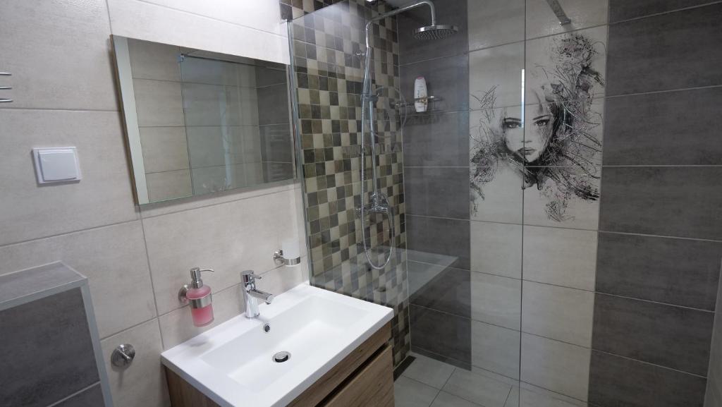 Kúpeľňa v ubytovaní Anna Villa Füred Boutique Rooms