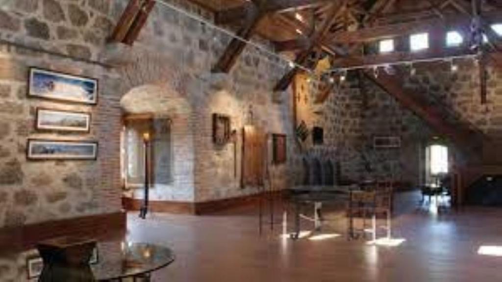 Fotografia z galérie ubytovania VILLA LAS PALMERAS v destinácii Arenas de San Pedro