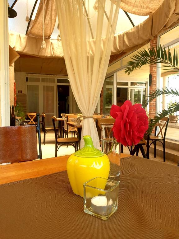 Restaurace v ubytování Hotel Feniks Lozenets