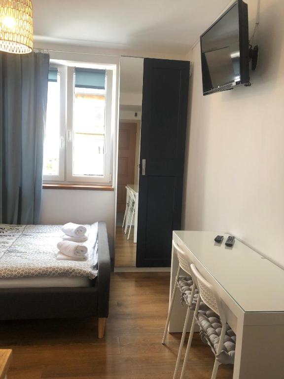 pokoje gościnne u znajomej - Habitación Doble Con Baño Privado