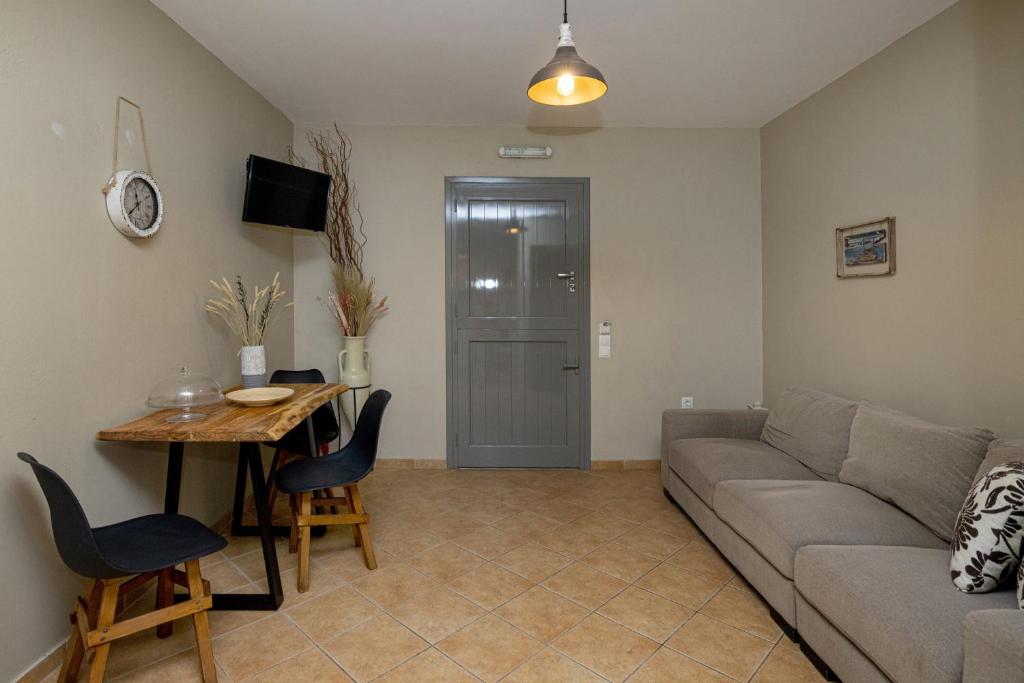Posezení v ubytování Couvaros Hotel