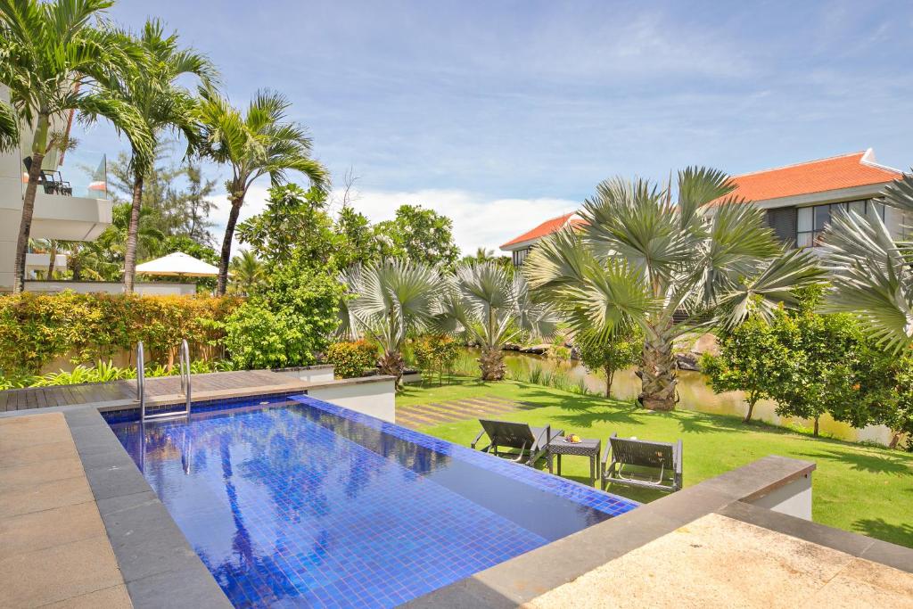 Biệt Thự 2 Phòng Ngủ Với Hồ Bơi Riêng