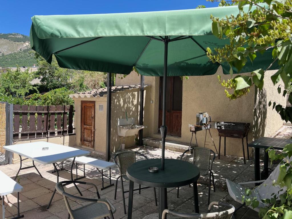 Imagen de la galería de da sciuri case vacanza Barisciano, en Barisciano