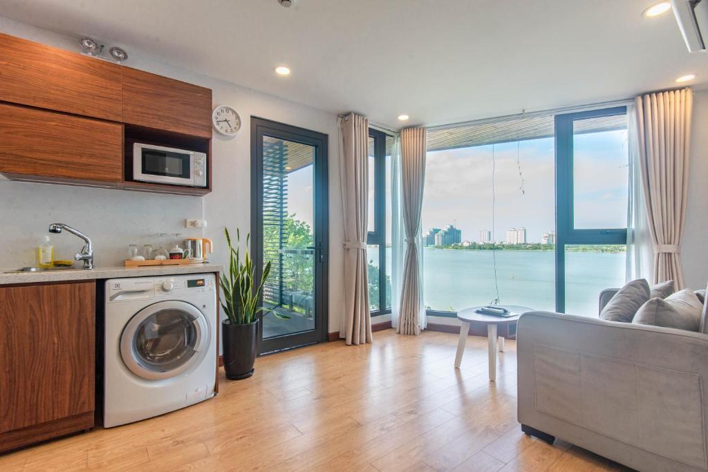 Sunny Moon West Lake Apartment, Hanoi (updated prices 2024)