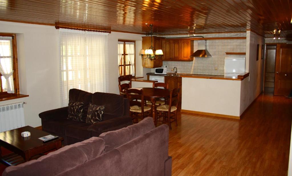 Kuchyň nebo kuchyňský kout v ubytování Apartamentos Deth Camin Reiau