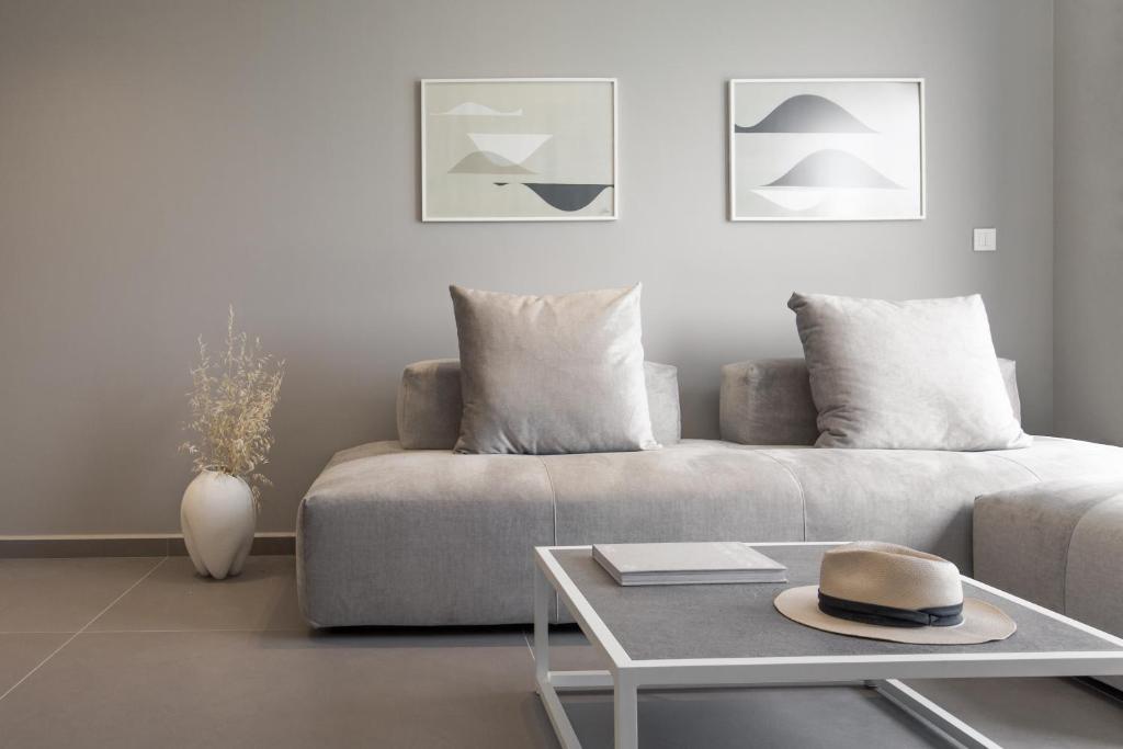 Noemie Luxury Suites - Resim 13