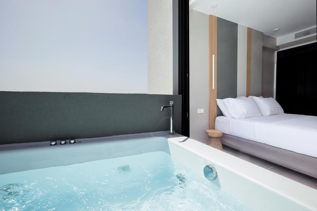 Noemie Luxury Suites - Resim 21