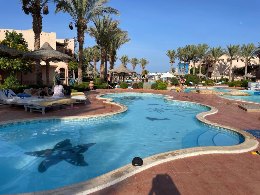 Бассейн в Dream Lagoon Resort & Aqua Park или поблизости