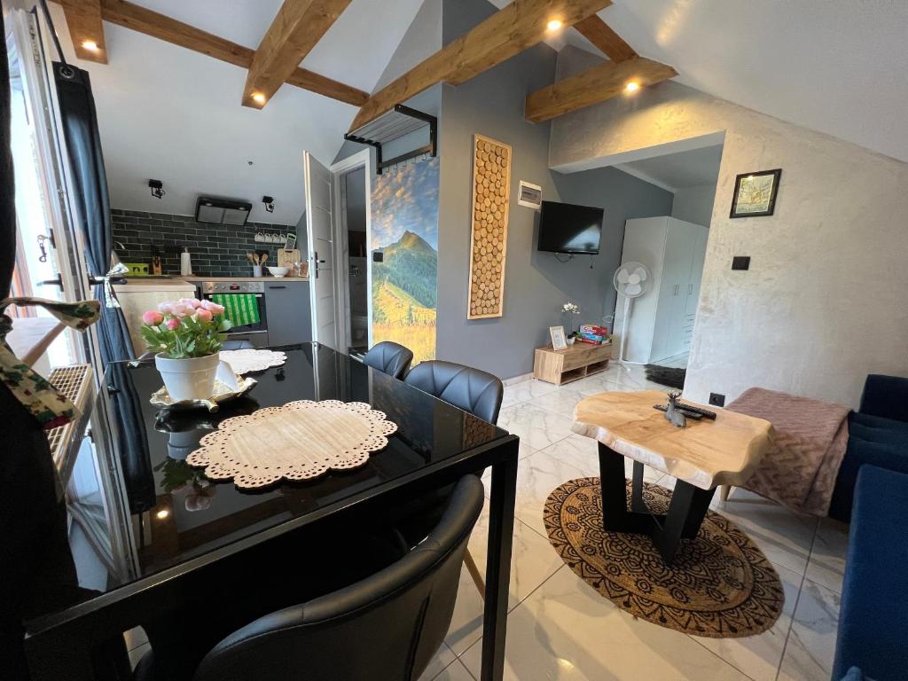 Posedenie v ubytovaní Apartament nad Śperką