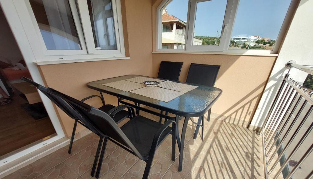 Balkón nebo terasa v ubytování Seaview apartment Primošten