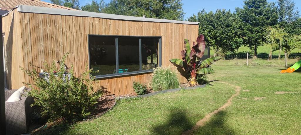 Zdjęcie z galerii obiektu Villa Carpe Diem avec piscine et SPA w mieście Saint-Philbert-de-Bouaine