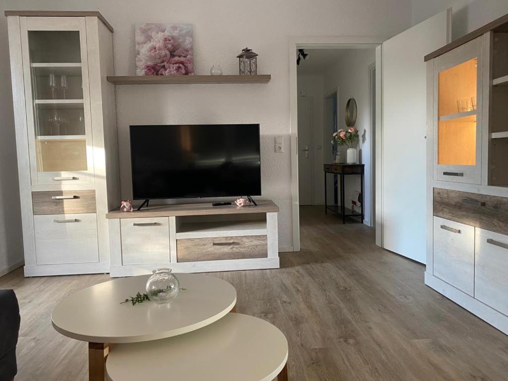 TV a/nebo společenská místnost v ubytování FeWo Nelly Marie Wohnung Marie