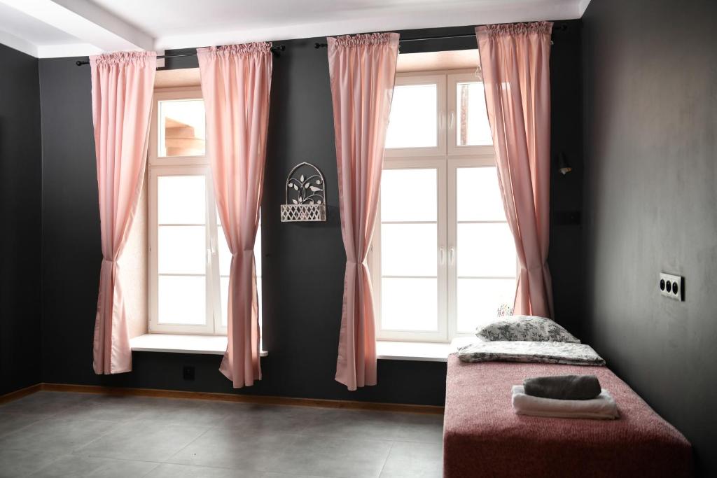 Dawna Apteka Old Pharmacy - Comfort Triple Room