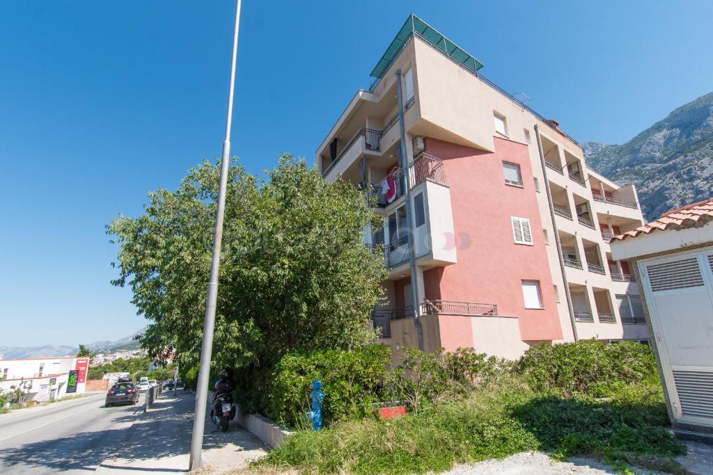 Výhľad na hory alebo výhľad na hory priamo z apartmánu