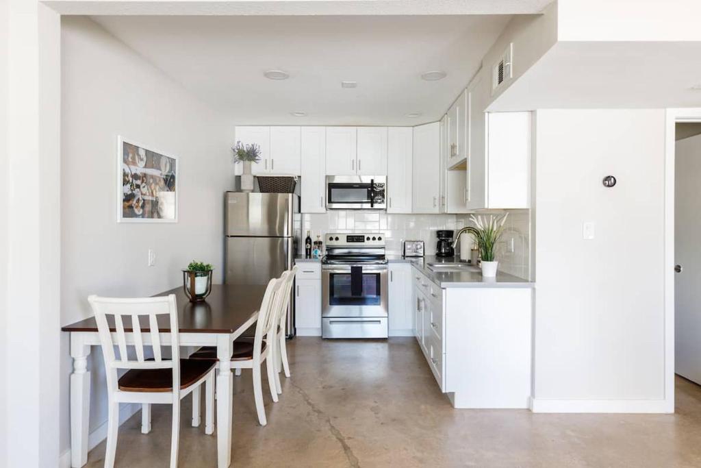 LaRocco On Turney Biltmore - Apartamento De Dos Dormitorios