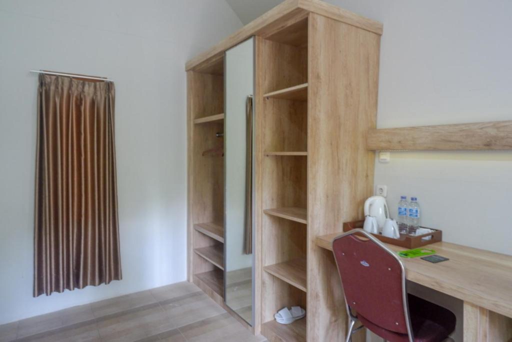 Fotografie z fotogalerie ubytování Urbanview Resort Kampoeng Media Yogyakarta by RedDoorz v destinaci Ngaglik