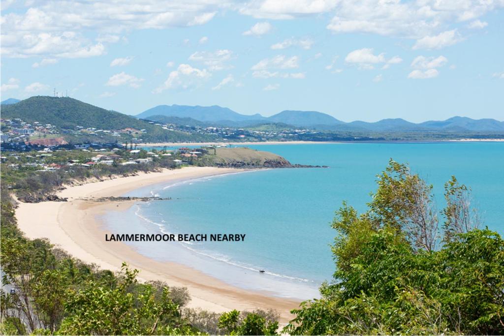 RELAX @48 CLOSE TO BEACH sleeps 7 - Maison De Quatre Chambres
