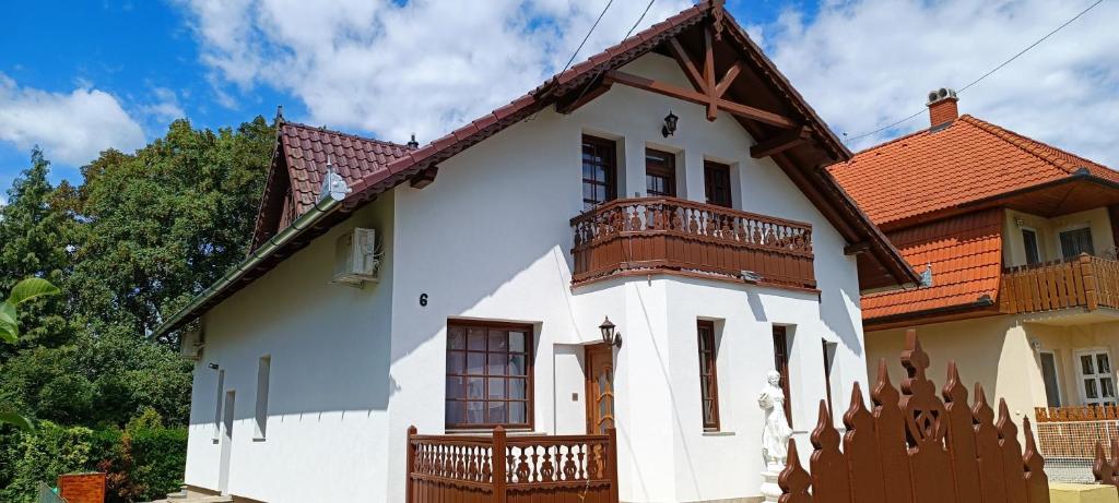 The building in which Az apartmant is located