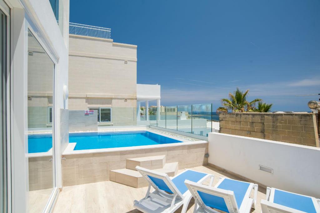 The Sea-Bank Villa Apartments - 3