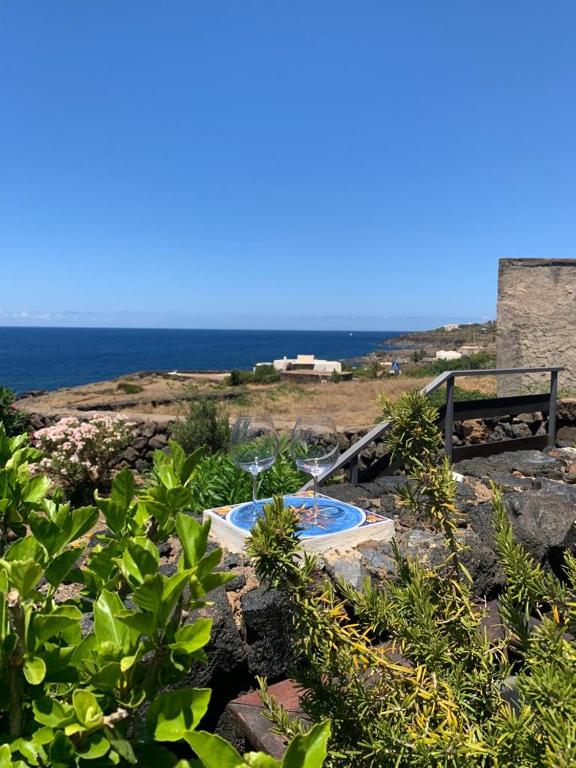 Kép La terrazza sul mare - I Dammusi di Scauri szállásáról Pantelleriában a galériában