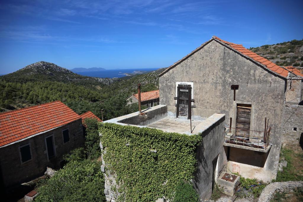 Fotografia z galérie ubytovania Hidden peaceful house v destinácii Hvar