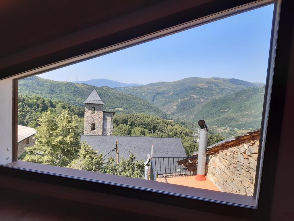 Casa rural con vistas en el corazón del Pirineo (Espanya ...