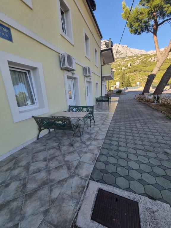 Výhľad na hory alebo výhľad na hory priamo z apartmánu